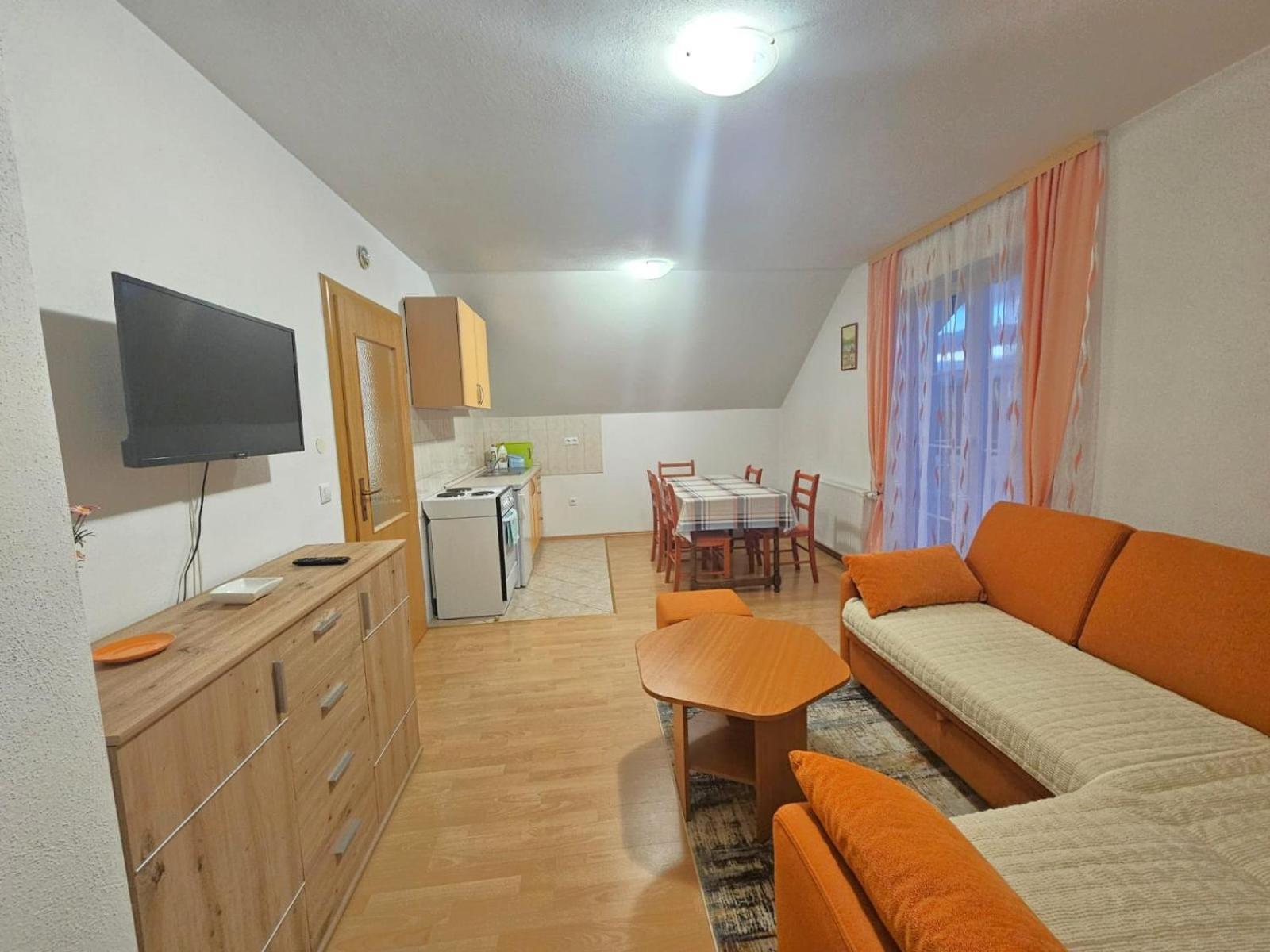 Apartman M. Rados Kupres  Bagian luar foto